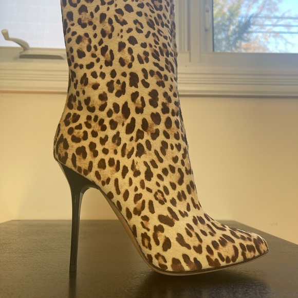 Jimm Choo size -38 New - Picture 1 of 5